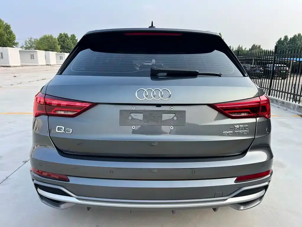 Audi Q3 — фото 4