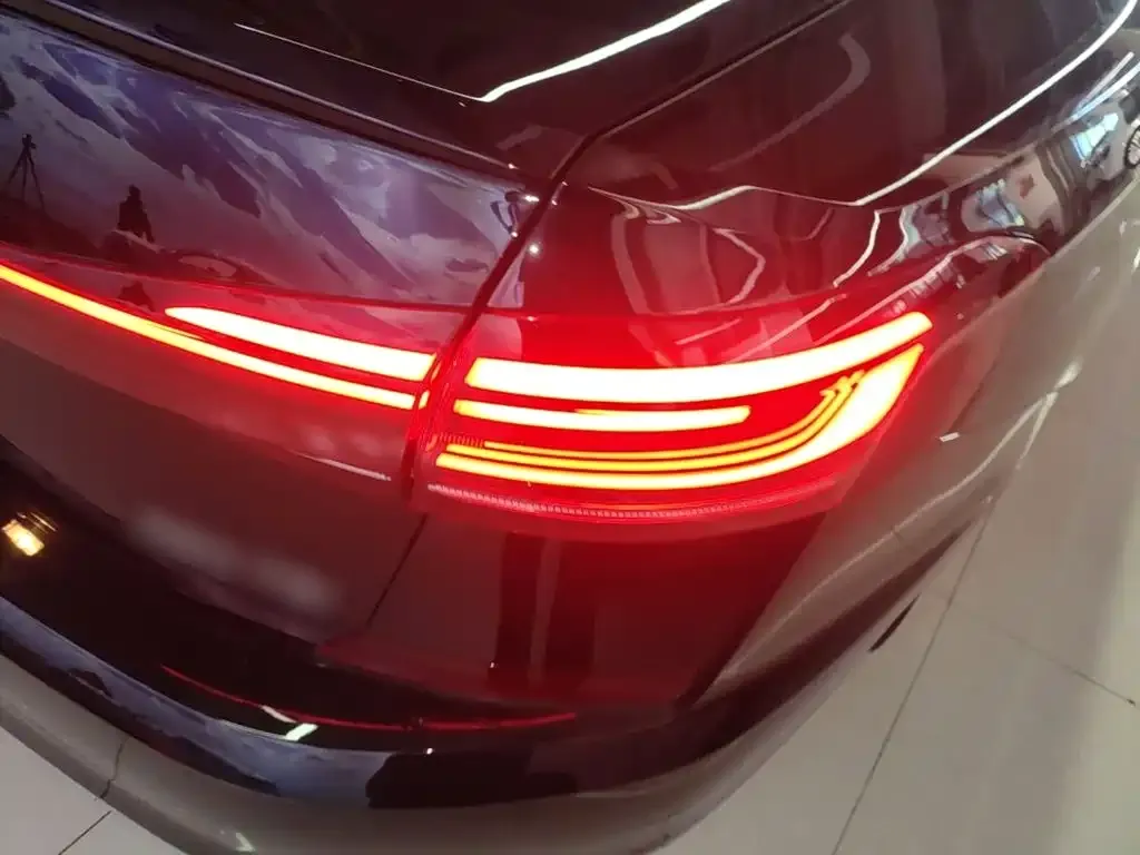 Volkswagen Passat — фото 4