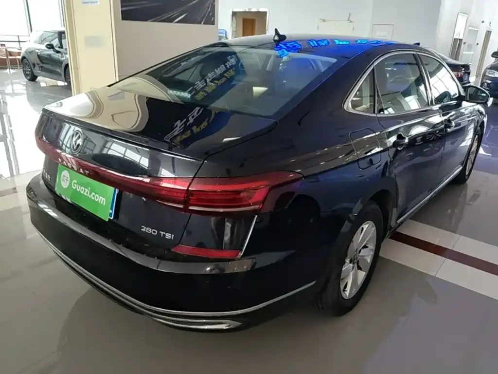 Volkswagen Passat — фото 5