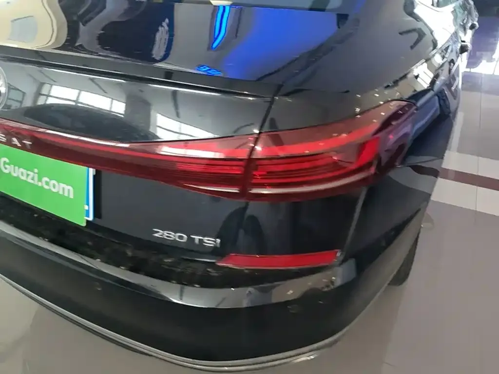 Volkswagen Passat — фото 3