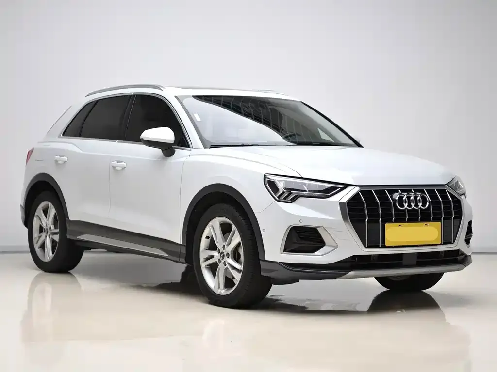 Audi Q3 — фото 9