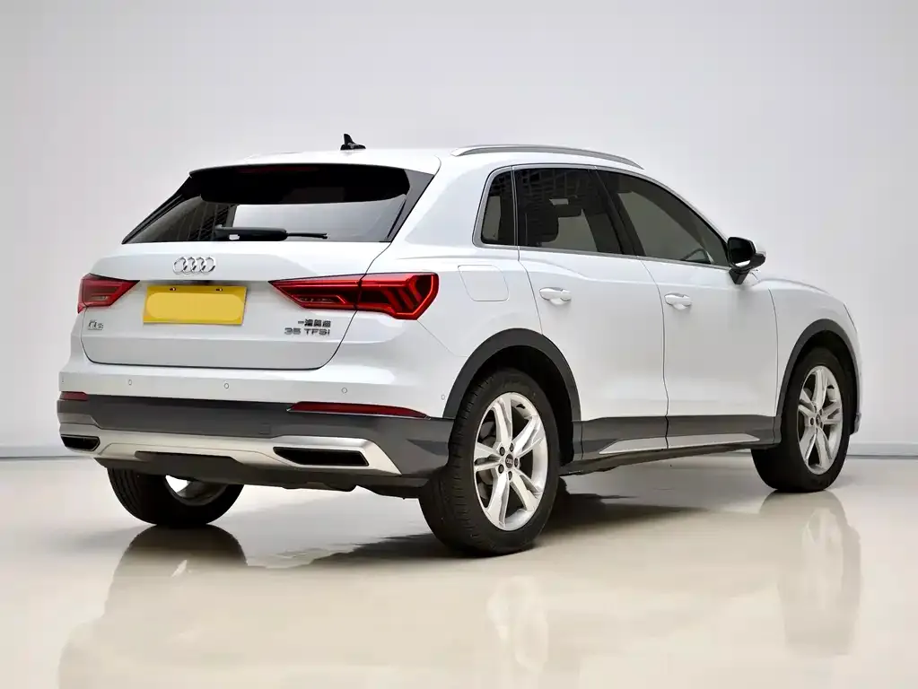 Audi Q3 — фото 3
