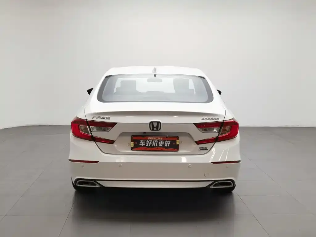 Honda Accord — фото 4