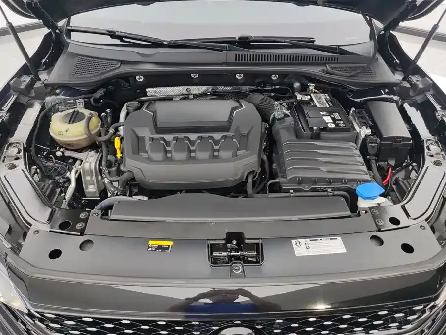 Volkswagen Passat — фото 6