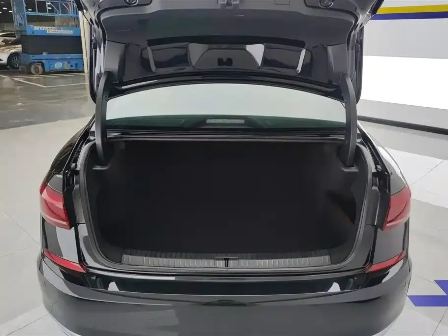 Volkswagen Passat — фото 4