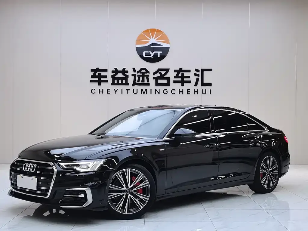 Audi A6L — фото 1