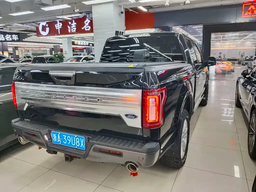 Ford F-150 Raptor — фото 6