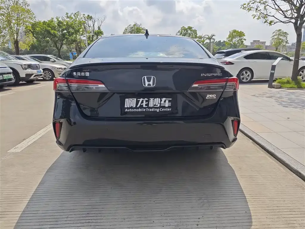 Honda Inspire — фото 5