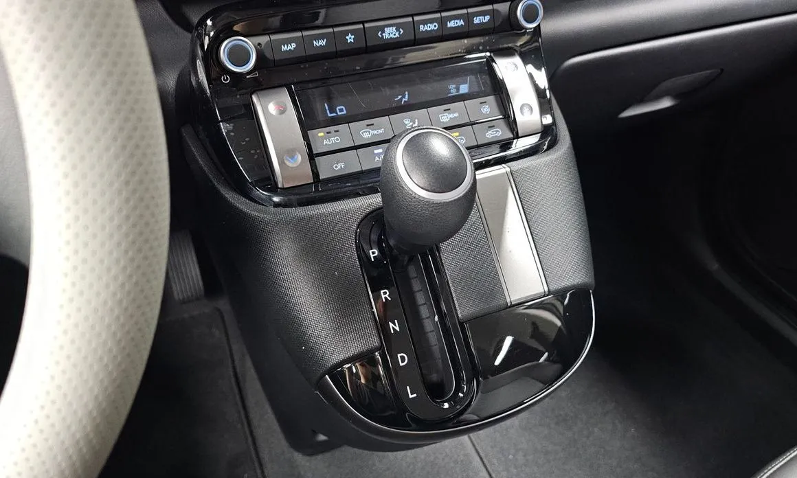 Hyundai Casper 2023 из KR, фото 3