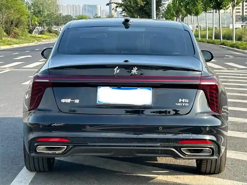 Hongqi H5 — фото 9