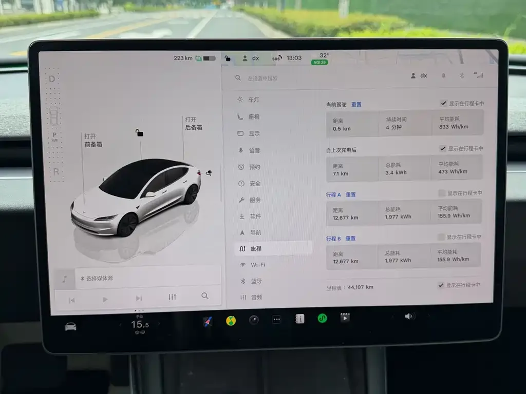 Tesla Model 3 — фото 2
