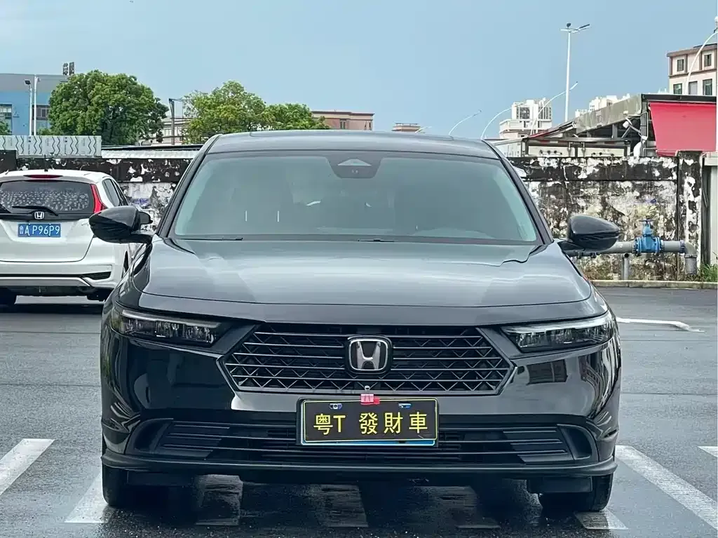 Honda Accord — фото 5