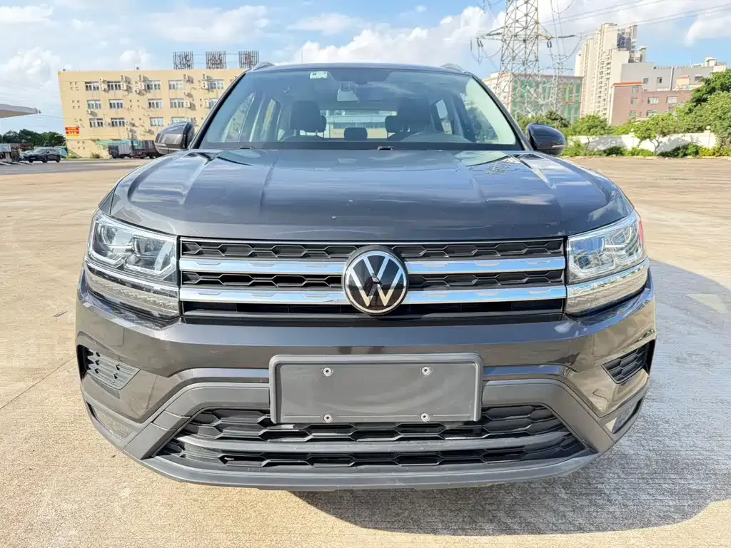 Volkswagen Tharu — фото 10