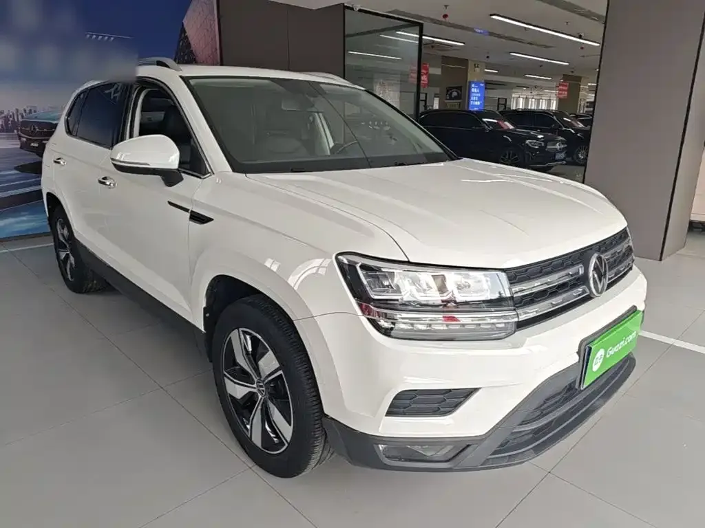 Volkswagen Tharu — фото 4