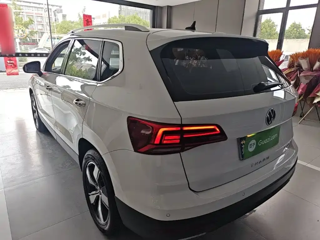 Volkswagen Tharu — фото 6