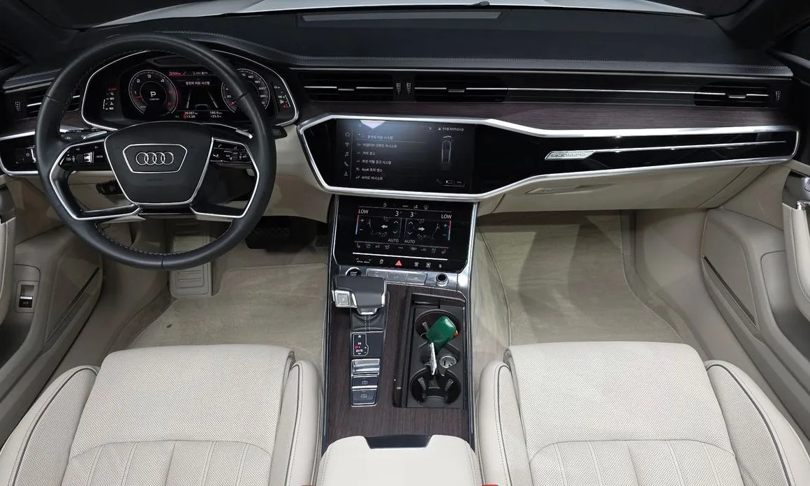Audi A7 — фото 2