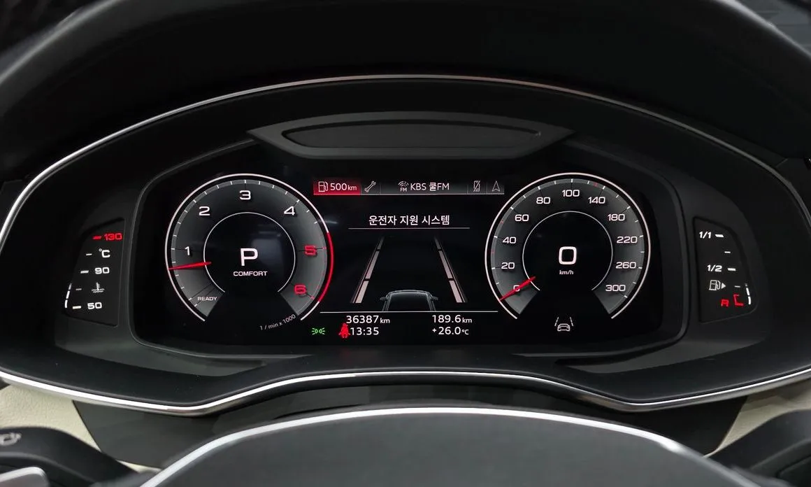 Audi A7 — фото 8