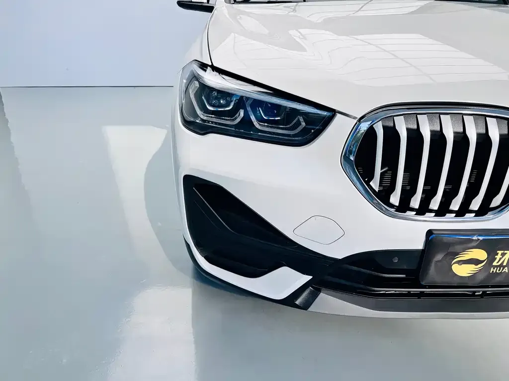 BMW X1 — фото 4