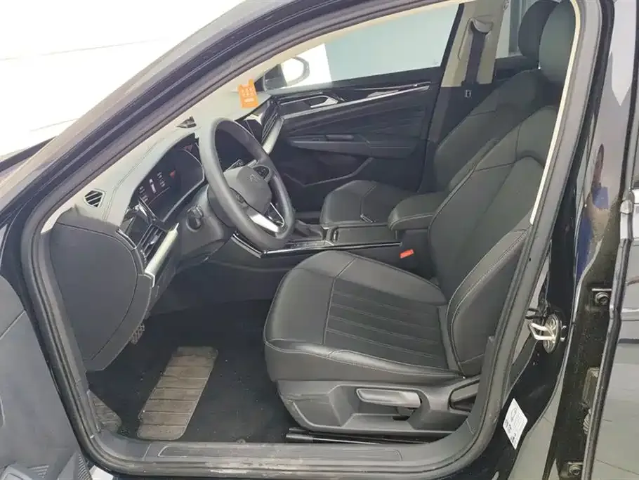 Volkswagen Passat — фото 4