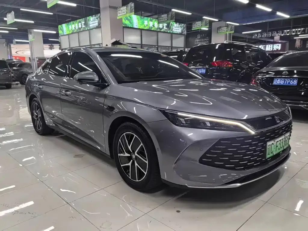 BYD Qin L — фото 10