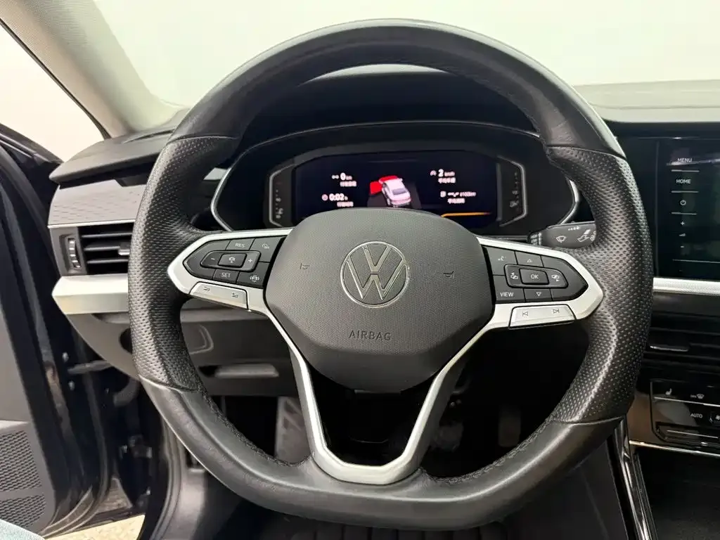 Volkswagen Passat — фото 5