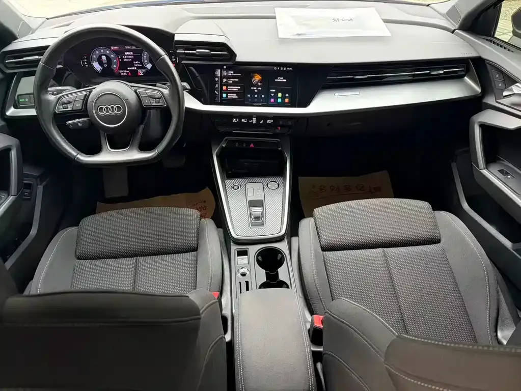 Audi A3 2024 из CN, фото 5