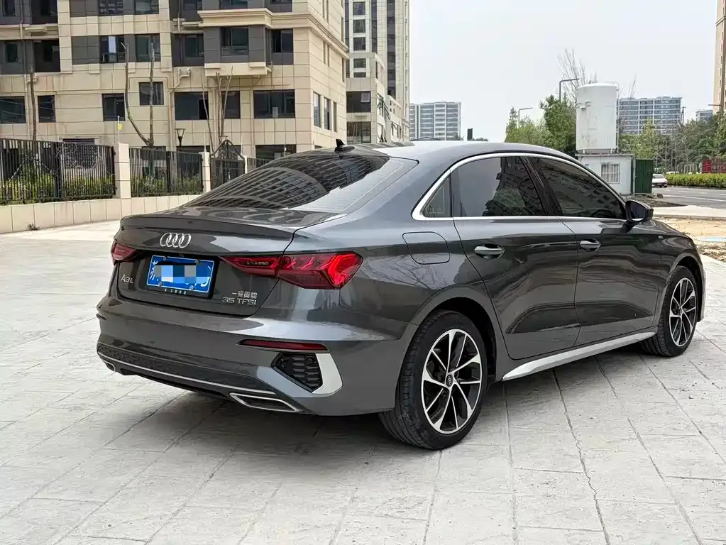 Audi A3 2024 из CN, фото 7
