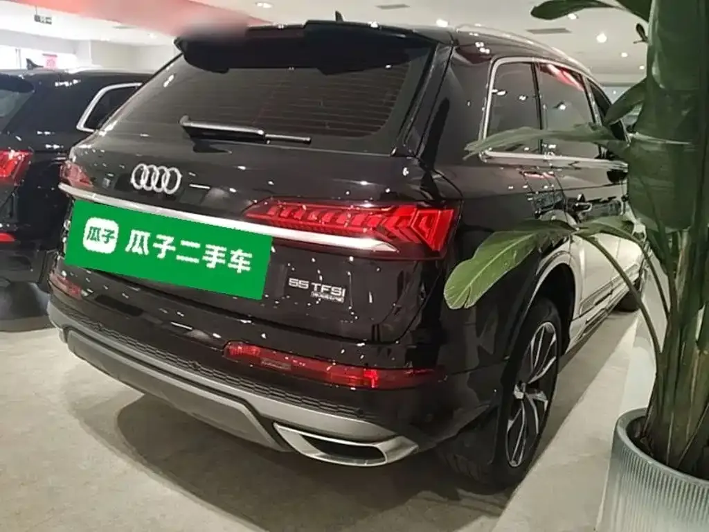 Audi Q7 — фото 4