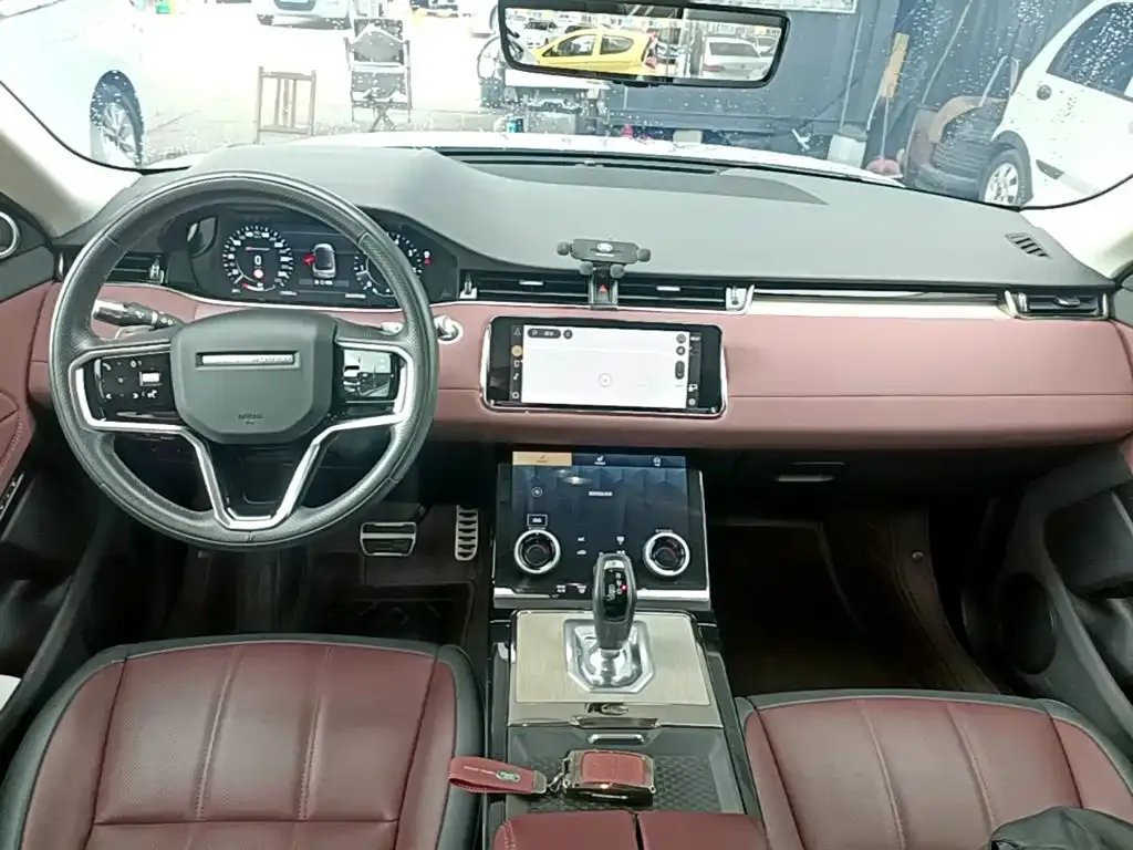 Land Rover Evoque — фото 10