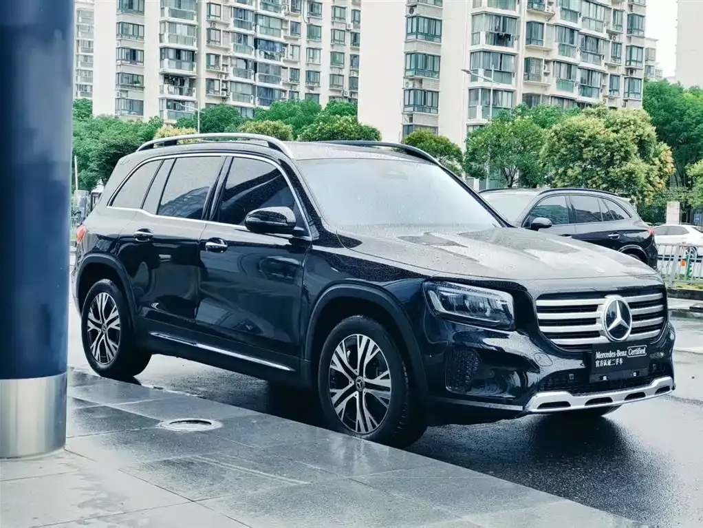 Mercedes-Benz GLB — фото 10