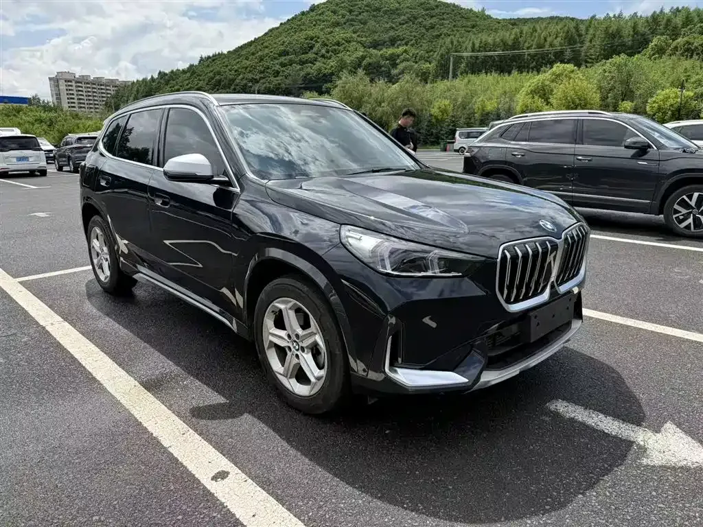 BMW X1 — фото 7