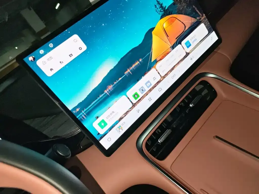 Geely Galaxy L6 — фото 10