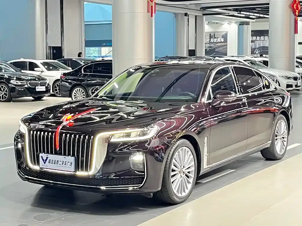 Hongqi H9 — фото 1