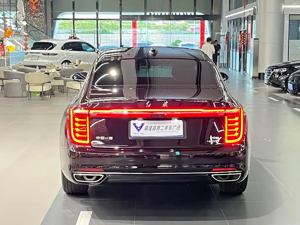 Hongqi H9 — фото 7