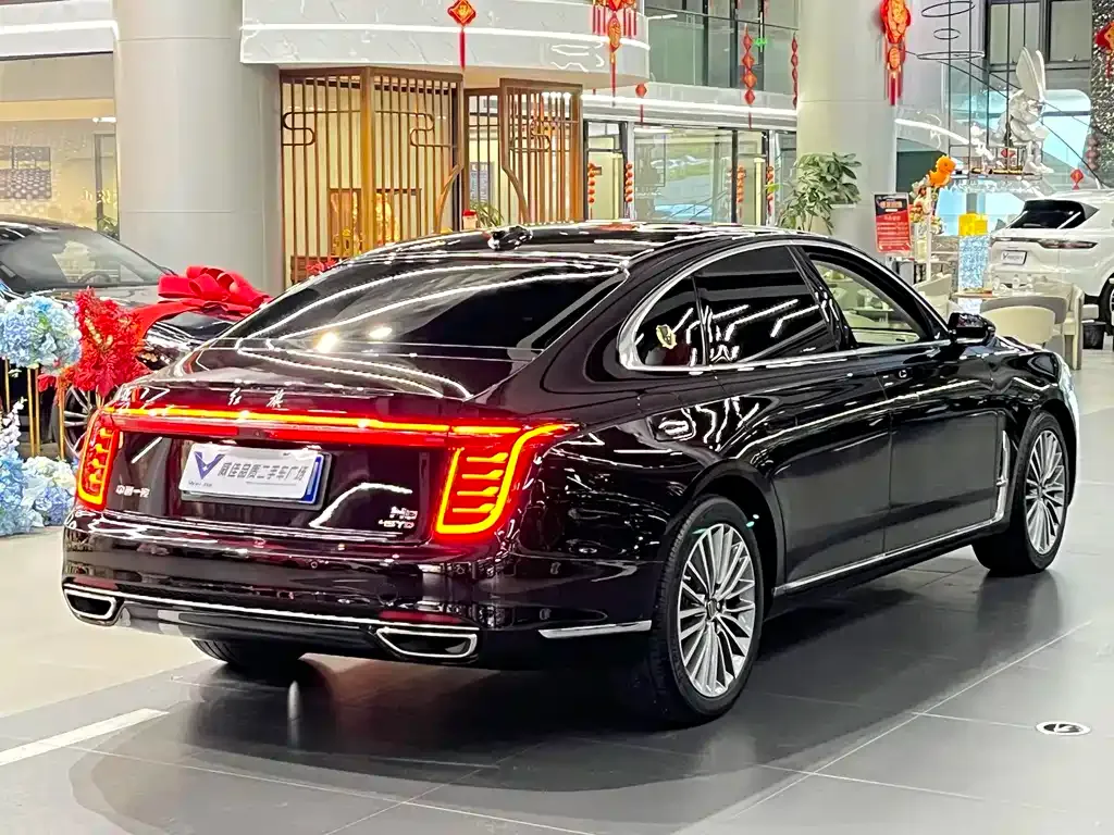 Hongqi H9 — фото 5