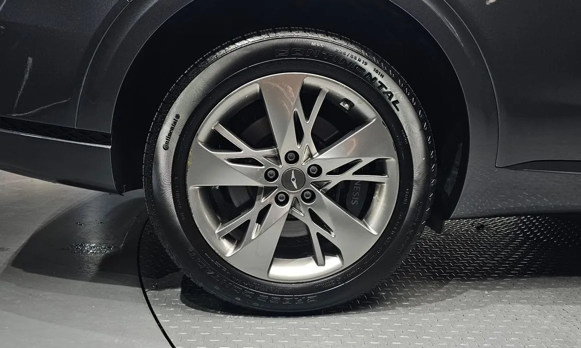 Genesis GV70 2023 из KR, фото 7