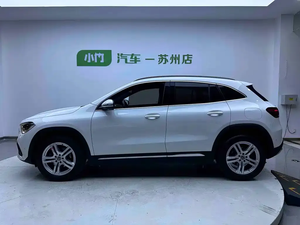 Mercedes-Benz GLA — фото 6