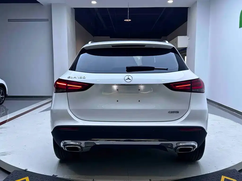 Mercedes-Benz GLA — фото 5