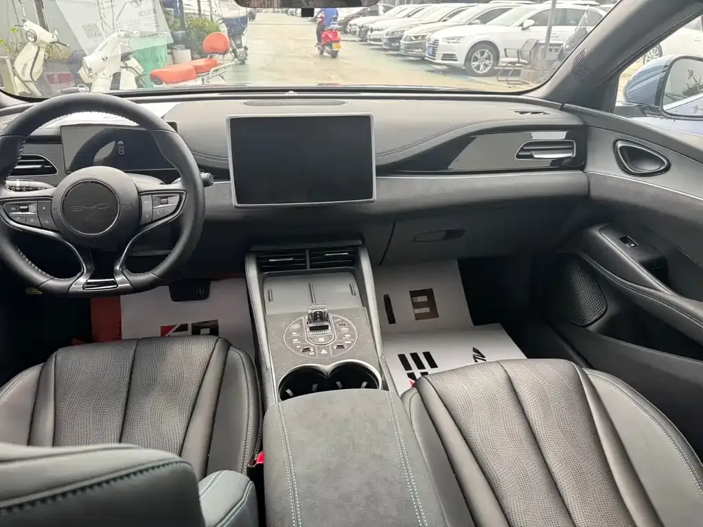BYD Seal 06 — фото 9