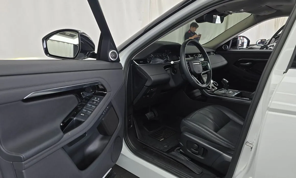 Land Rover Range Rover Evoque 2023 из KR, фото 8