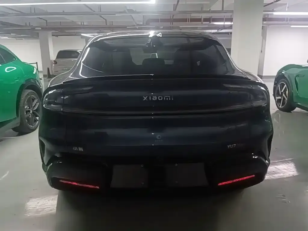 Xiaomi YU7 — фото 2