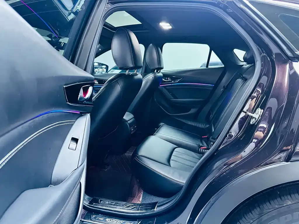 Mazda CX-4 — фото 3