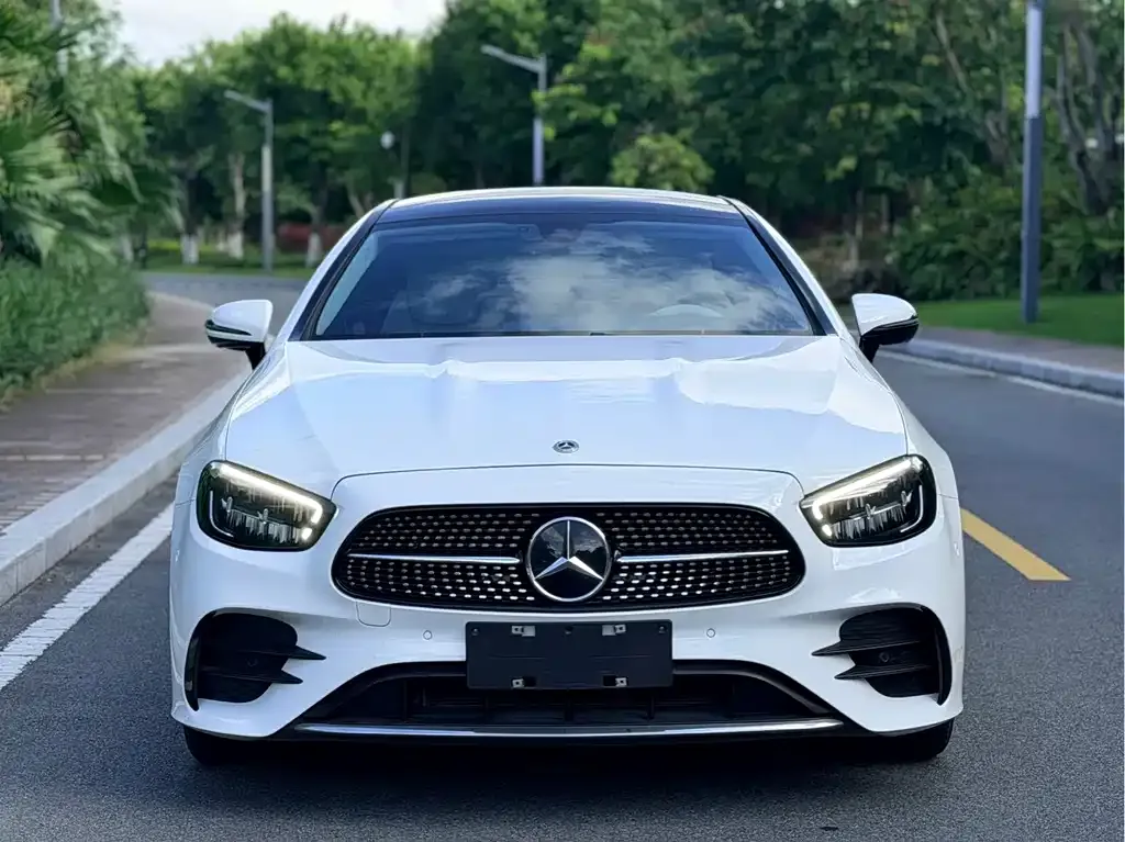 Mercedes-Benz E-Class (Import) — фото 4