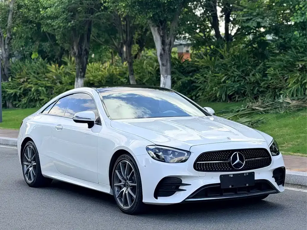 Mercedes-Benz E-Class (Import) — фото 7