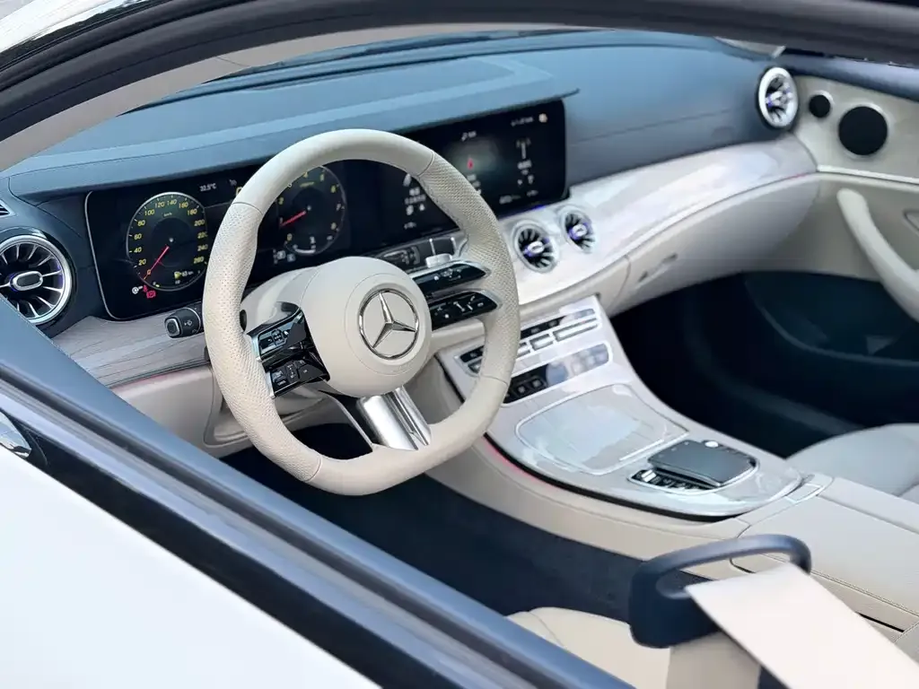 Mercedes-Benz E-Class (Import) — фото 8