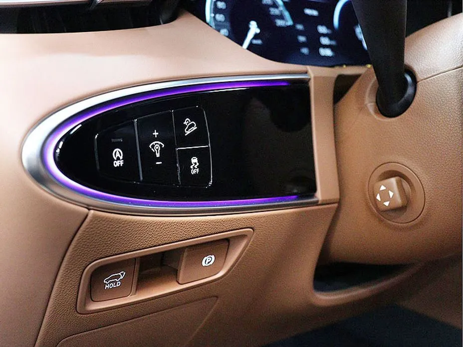 Genesis GV70 — фото 10