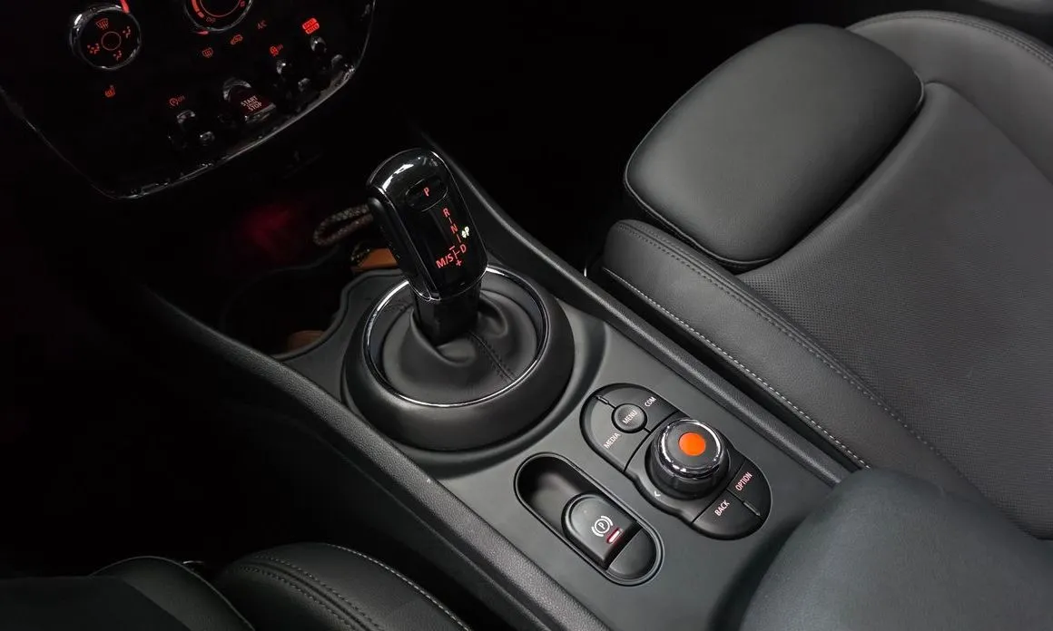 Mini Clubman 2021 из KR, фото 8