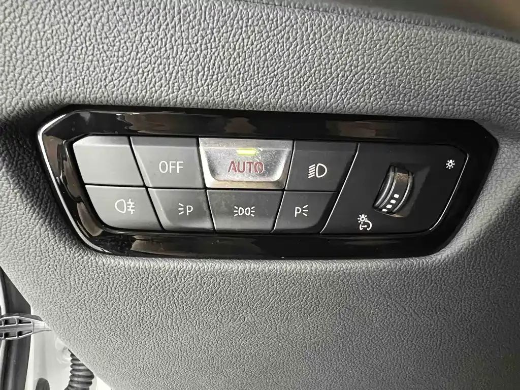 BMW 3 Series — фото 10