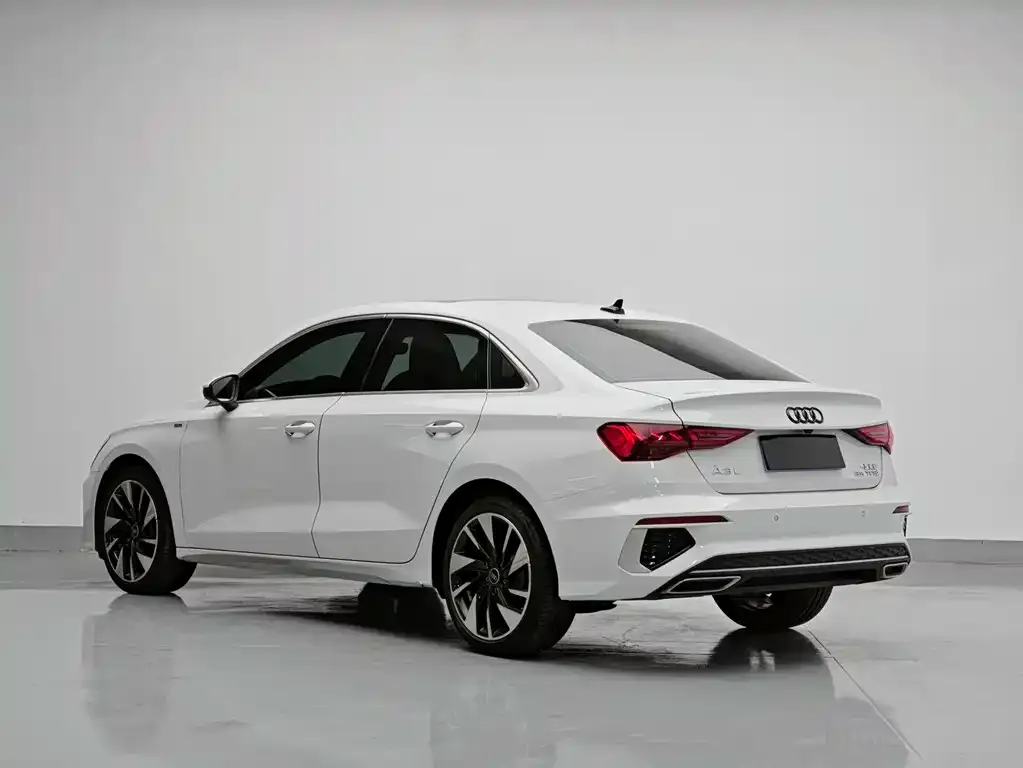 Audi A3 — фото 10