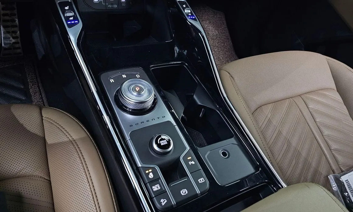 Kia Sorento — фото 3